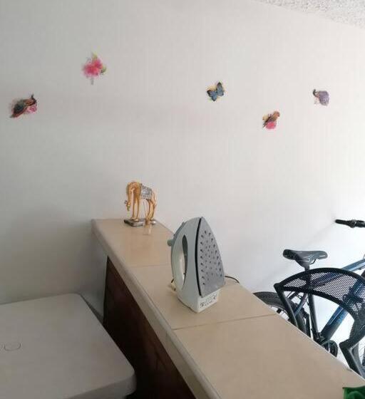 Bienvenido A Tu Segundo Hogar A Dos Cuadras Del Centro Recreaciónal Lagos Club Comfatolima