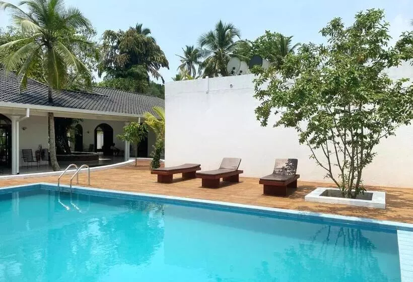 ホテル Bella Vita