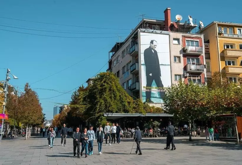 هتل Plaza Boutique