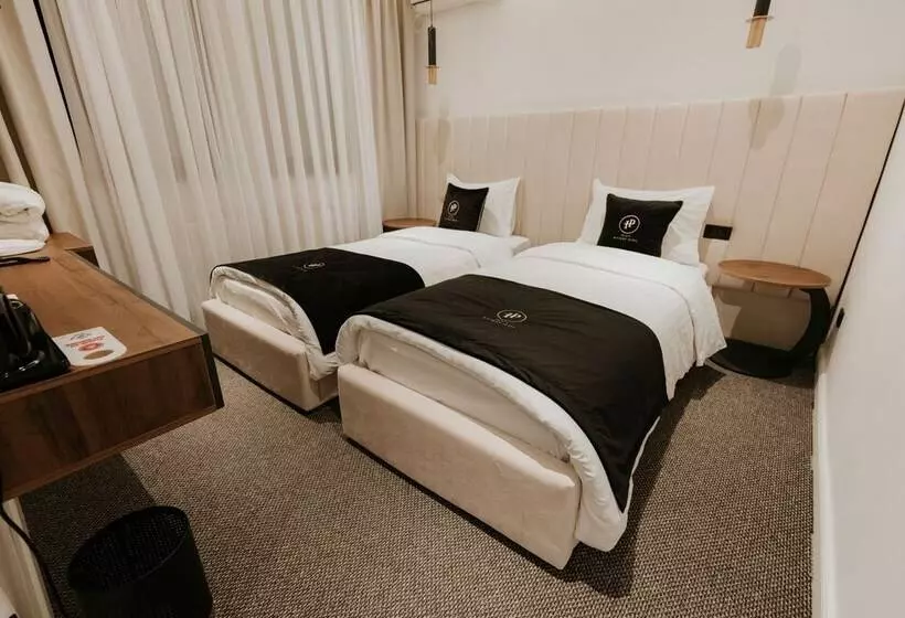 هتل Plaza Boutique