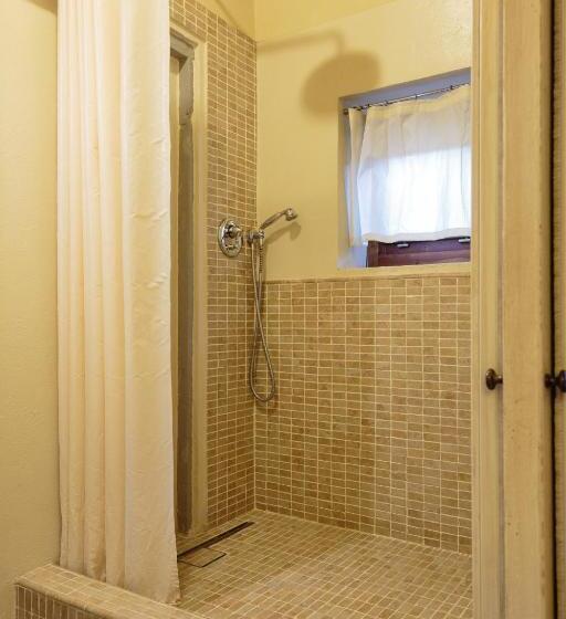 پانسیون Casa Leopardi