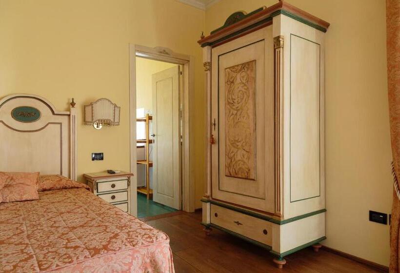 پانسیون Casa Leopardi