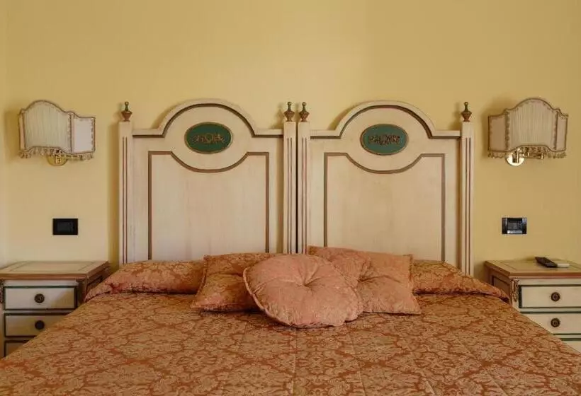 پانسیون Casa Leopardi