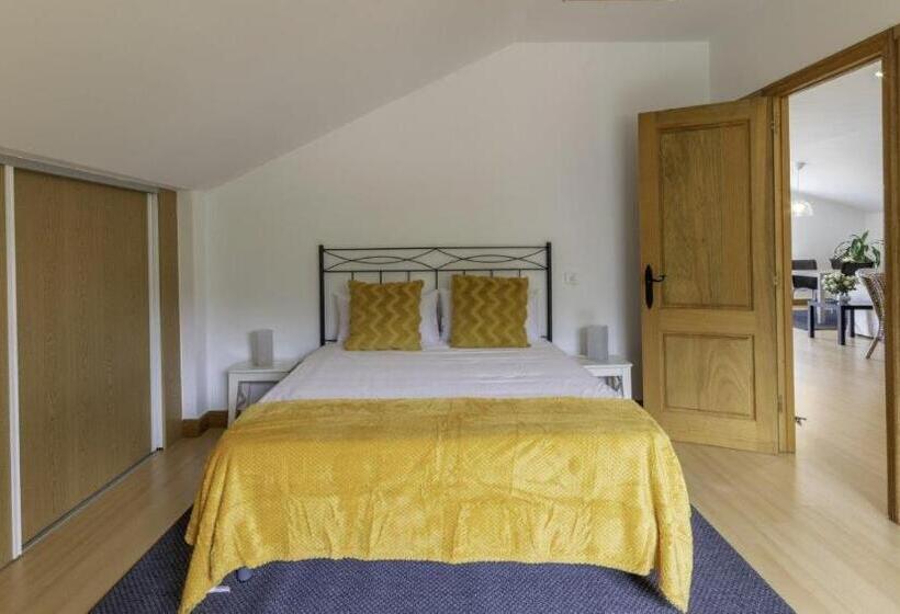 El Rincón De Matilde Con Jardín By Kabia Gestión