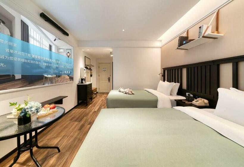 Отель 银座精宿淄博柳泉路人民公园王府井店