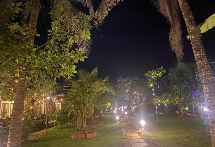 فندق Arambol Lake Resort