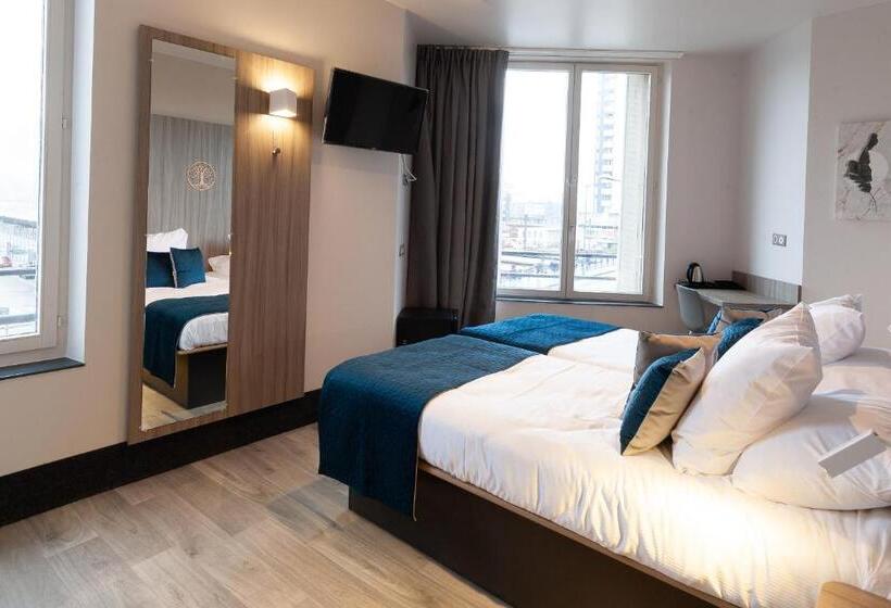 فندق Hôtel Nancy Gare Congrés