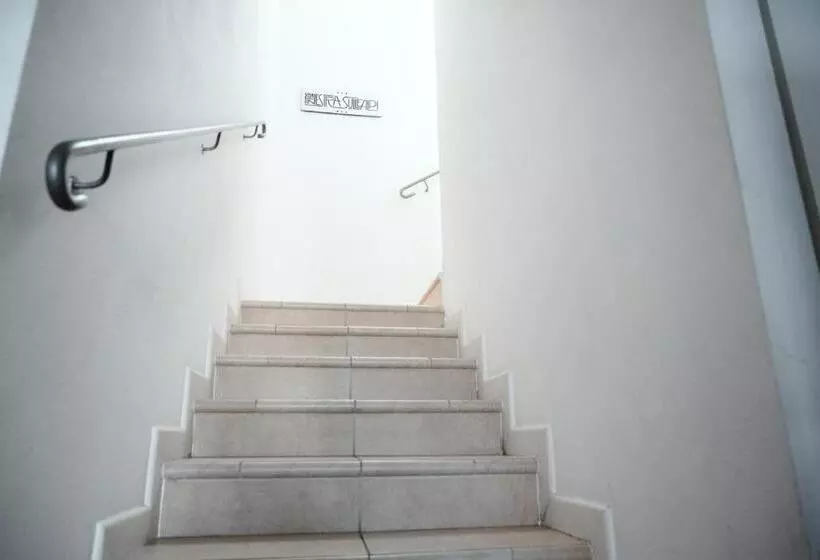 ホテル Una Finestra Sulle Alpi