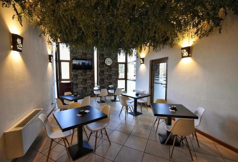 בית מלון כפרי Una Finestra Sulle Alpi