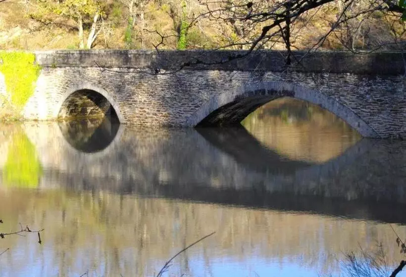 Les Hirondelles De Montsec