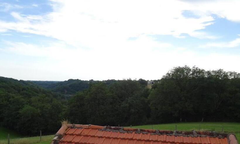 Les Hirondelles De Montsec