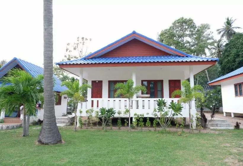 リゾートホテル O Chai Bungalows