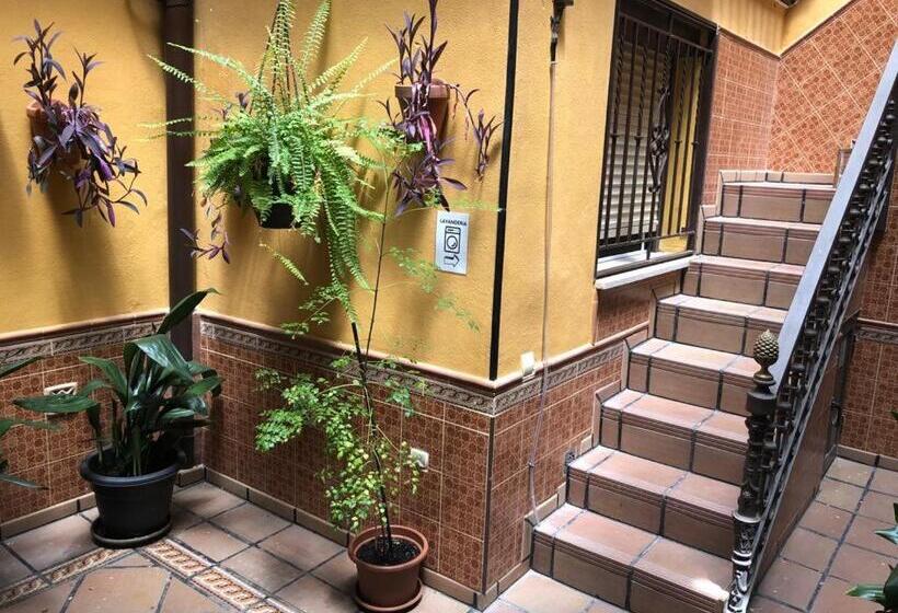 Apartamento Familiar En Toledo, Con 2 Dormitorios, Camas De Matrimonio, Ideal Ubicación Y Fantàstica