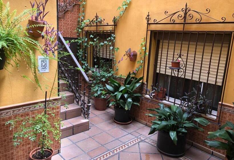 Apartamento Familiar En Toledo, Con 2 Dormitorios, Camas De Matrimonio, Ideal Ubicación Y Fantàstica