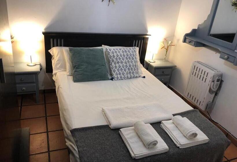 Apartamento Familiar En Toledo, Con 2 Dormitorios, Camas De Matrimonio, Ideal Ubicación Y Fantàstica
