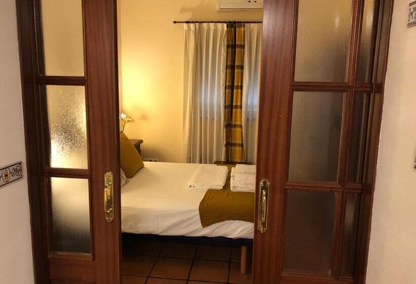 Apartamento Familiar En Toledo, Con 2 Dormitorios, Camas De Matrimonio, Ideal Ubicación Y Fantàstica