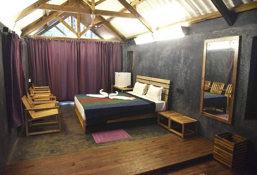 هتل The Orchard Resort