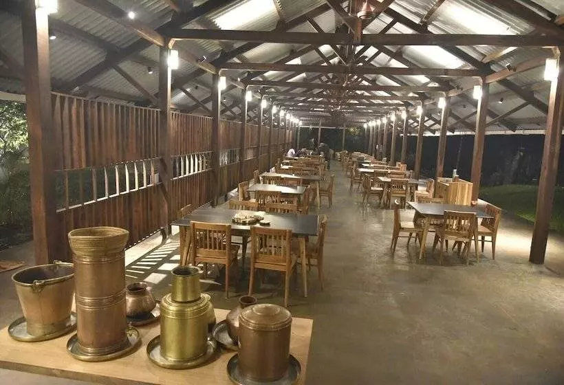 Hotelli The Orchard Resort