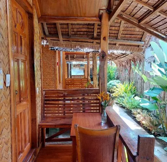 Majatalo Jake And Zyra Place