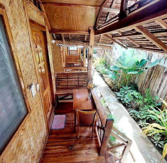 Пансион Jake And Zyra Place