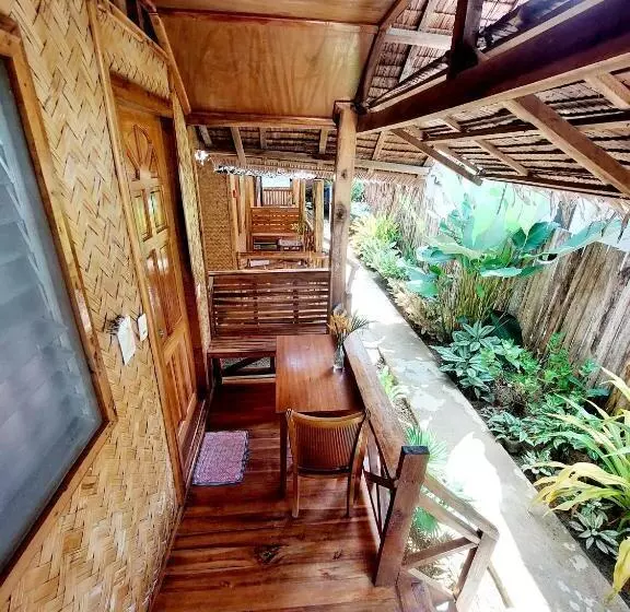 Majatalo Jake And Zyra Place