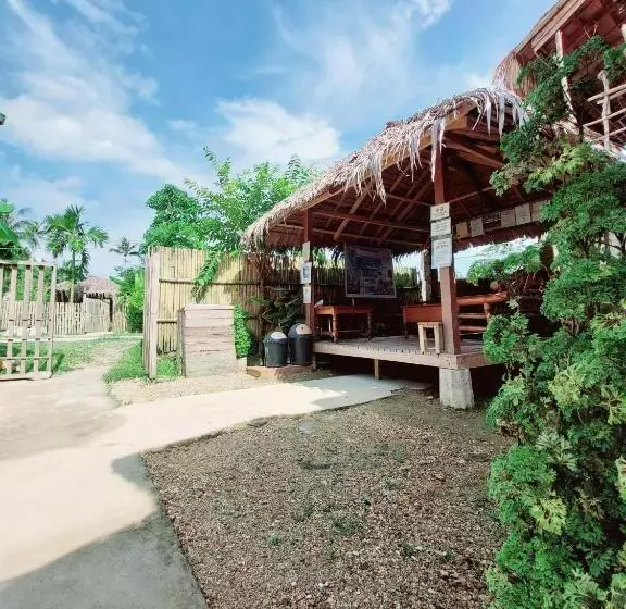 Majatalo Jake And Zyra Place