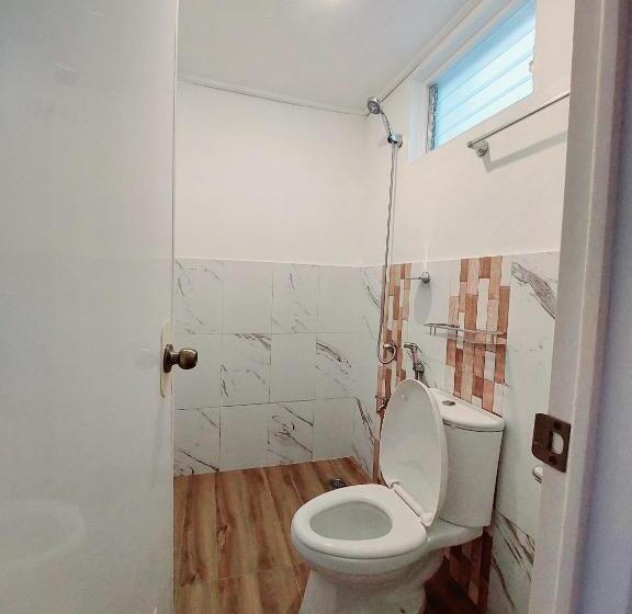 Пансион Jake And Zyra Place