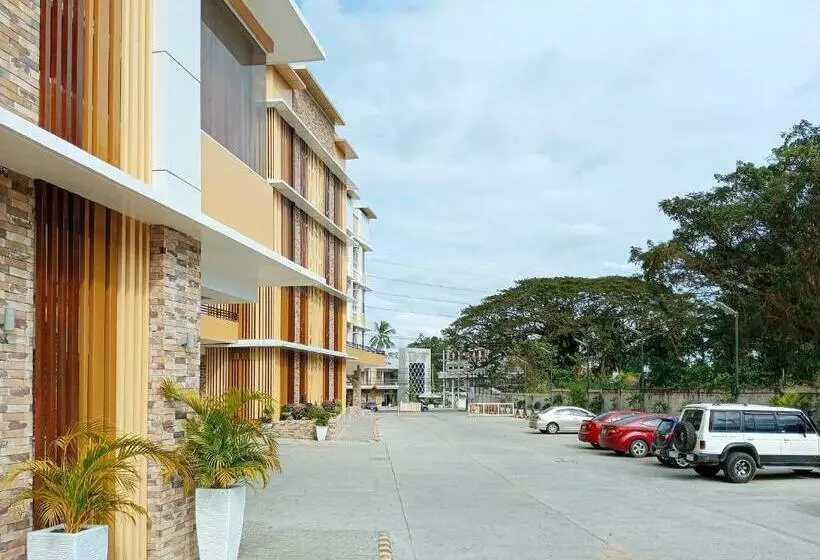 Sans Hotel At The Luxebridge Suites Davao