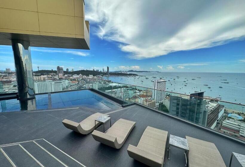 The Edge Central Pattaya