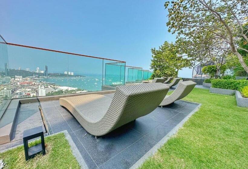 The Edge Central Pattaya