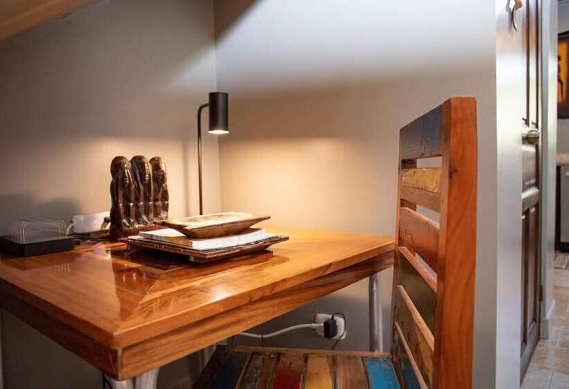 Villa Palmeras With Jungle Views Pool Near Ma