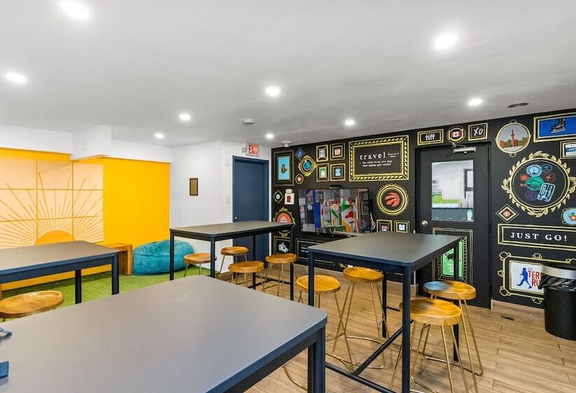 فندق صغير Samesun Toronto