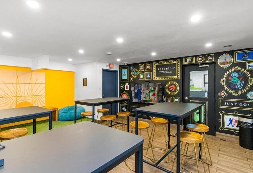 فندق صغير Samesun Toronto