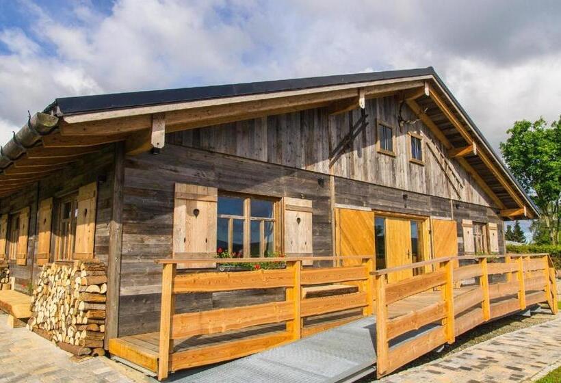Chalet Am ölberg Mit Badefass Und Altholzsauna