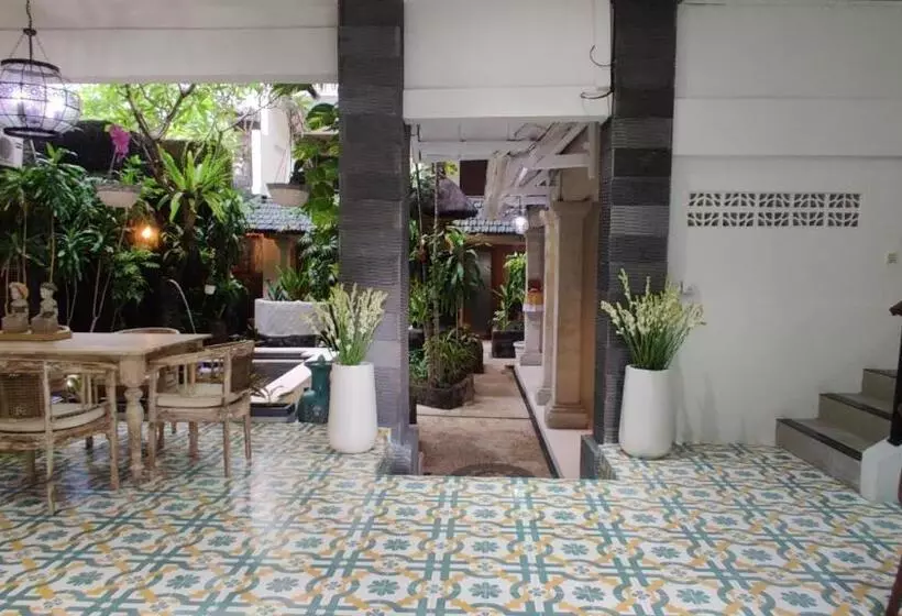 ホテル Su S Cottages Legian
