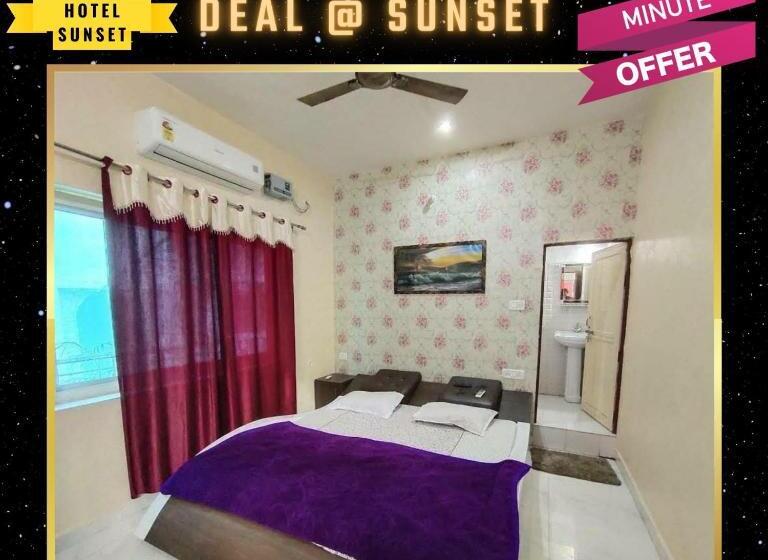 Last Minute Deal @ Hotel Sunset
