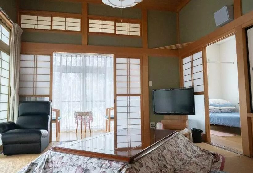 Majatalo みんなの実家門脇家