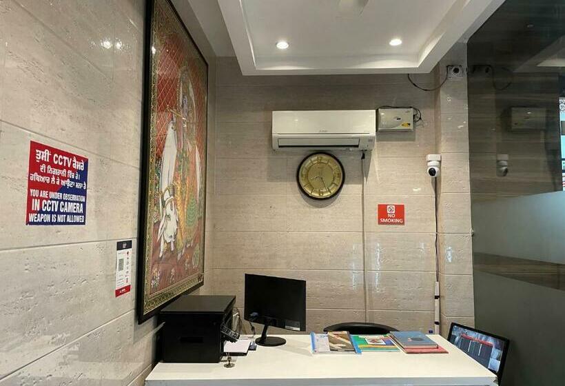 Shree Krishna Hotels