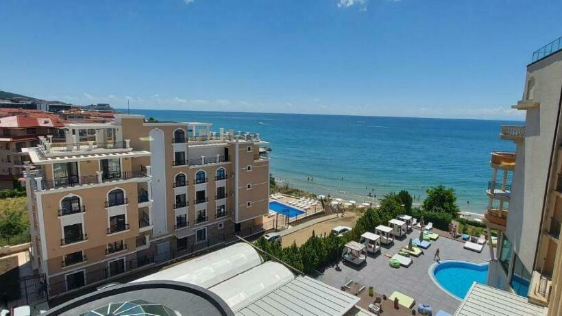 Studio In Sveti Vlas With Seaview