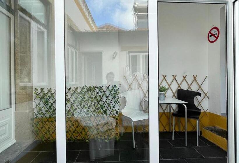 هاستل Alojamento Porta10