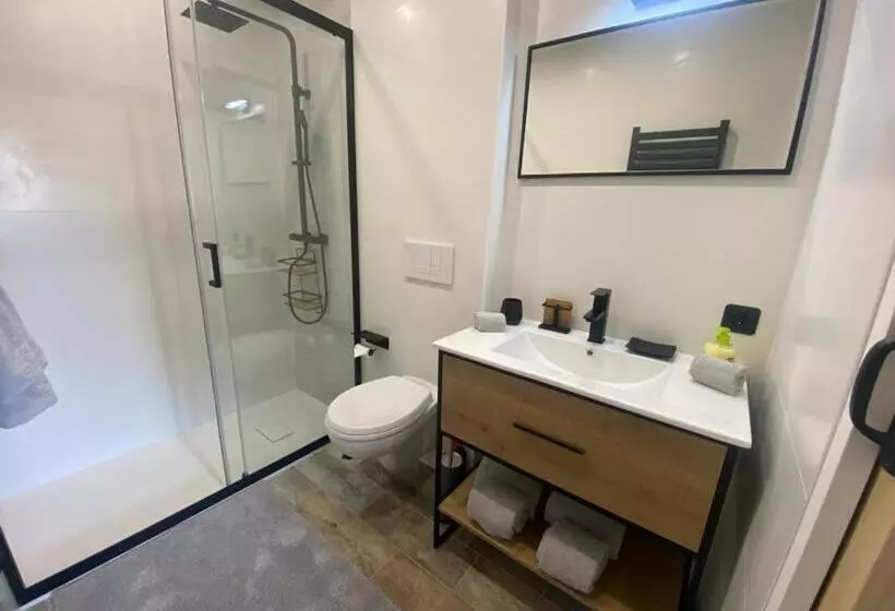 Appartement Vue Mer Avec Place De Parking Privée