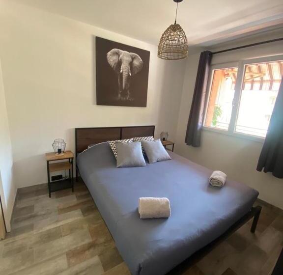 Appartement Vue Mer Avec Place De Parking Privée