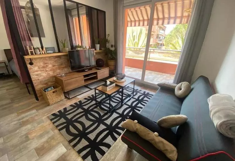 Appartement Vue Mer Avec Place De Parking Privée