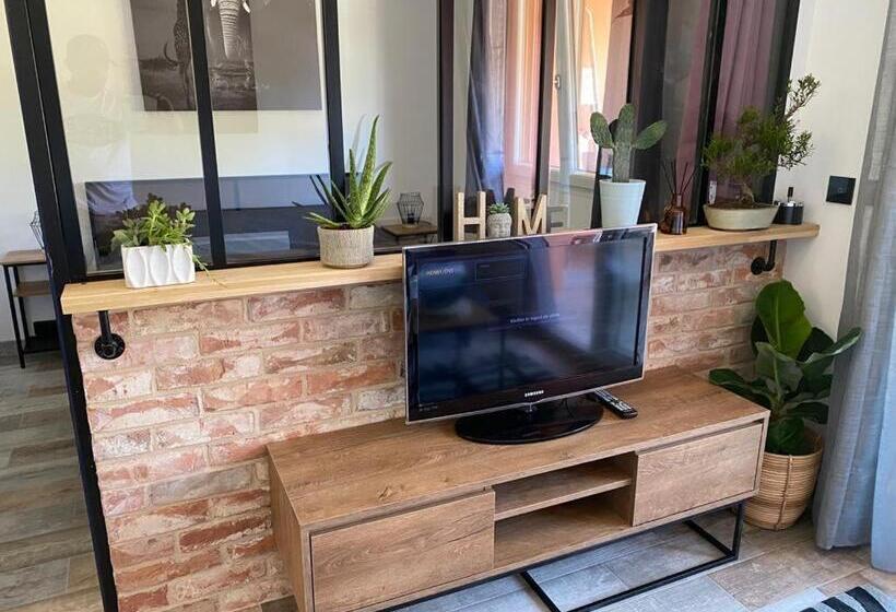 Appartement Vue Mer Avec Place De Parking Privée