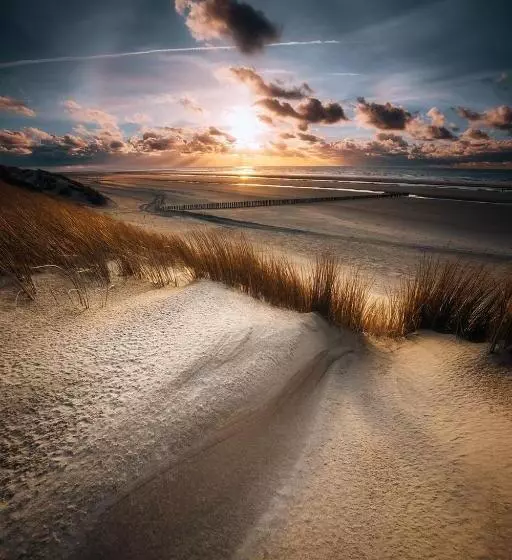 Calais Beach, Enjoy !