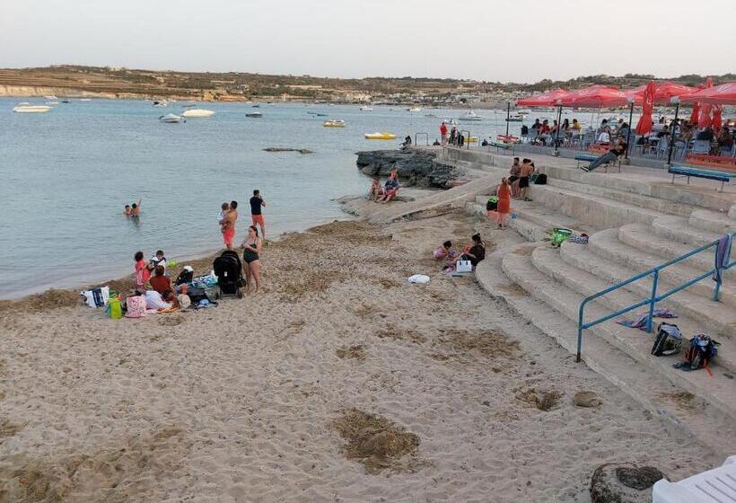 Gizimina Apartment In Marsascala By Sea And Near Airport