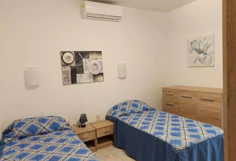 Gizimina Apartment In Marsascala By Sea And Near Airport