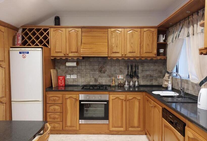 Gizimina Apartment In Marsascala By Sea And Near Airport