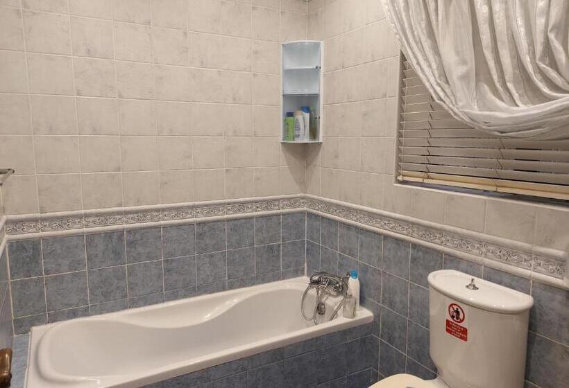 Gizimina Apartment In Marsascala By Sea And Near Airport