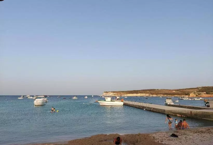 Gizimina Apartment In Marsascala By Sea And Near Airport
